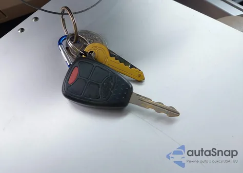 2008 Jeep Liberty Limited Edition z USA, uszkodzony, nr VIN 1J8GP58K78W136849